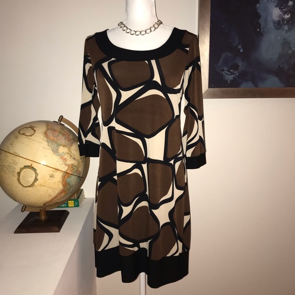 Blu Sage Geometric Pattern Shift Dress - Picture 2 of 3